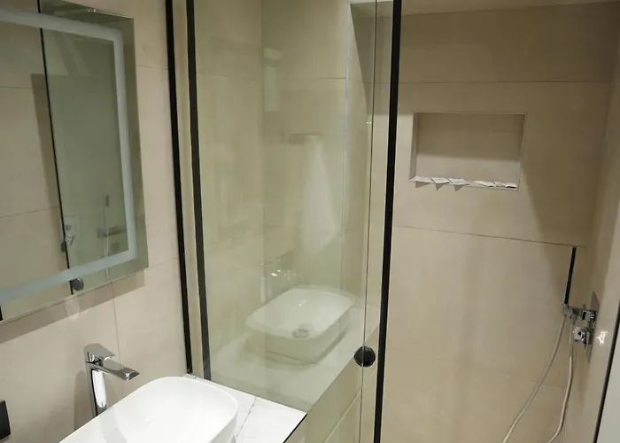 Huqi Luxury 1 Apartmán Tirana