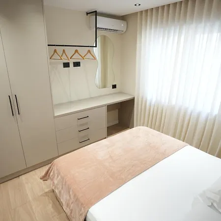 Huqi Luxury 1 公寓 *