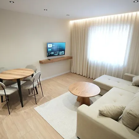 Huqi Luxury 1 公寓