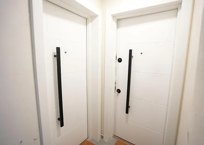 Lägenhet Huqi Luxury 1 Tirana